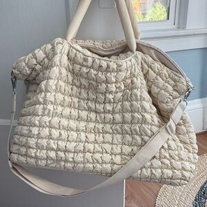 Target/ A New Day Quilted Cream Tote Bag with Adjustable Strap